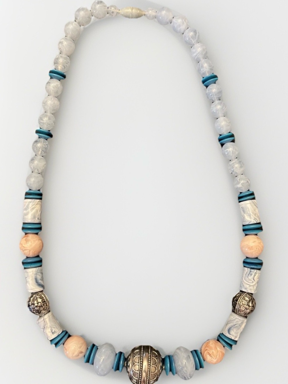 Vintage Silver Tone Blue Pink Bead Screw Barrel Clasp Necklace‎ 24"